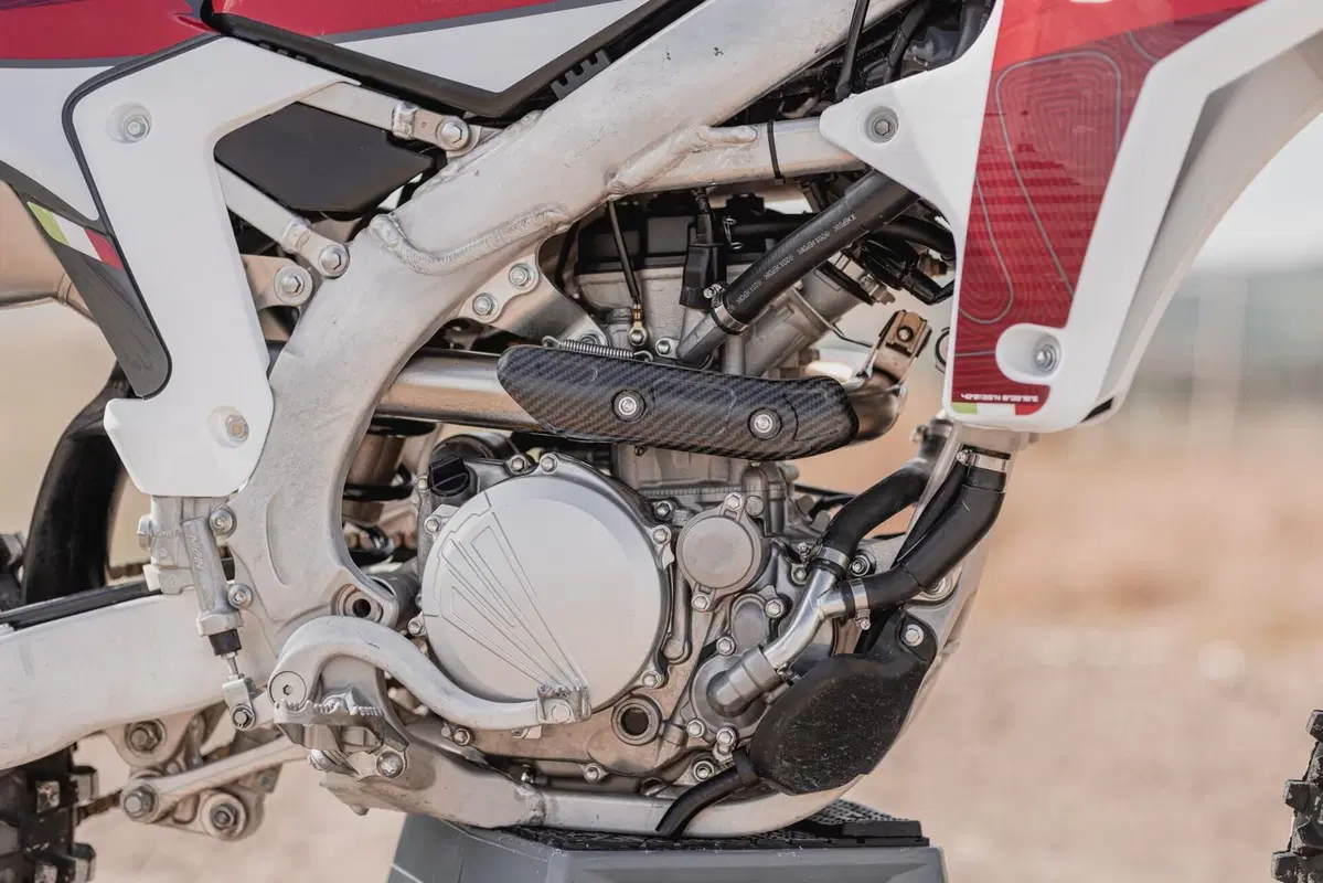 Ecco le Fantic Cross 2023, con il cuore Yamaha, a 2 e a 4 tempi (31)