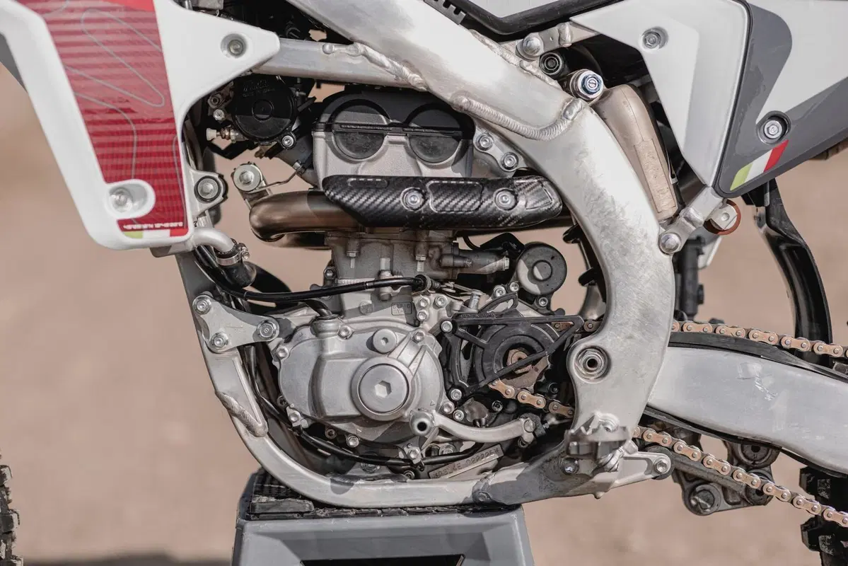 Ecco le Fantic Cross 2023, con il cuore Yamaha, a 2 e a 4 tempi (32)