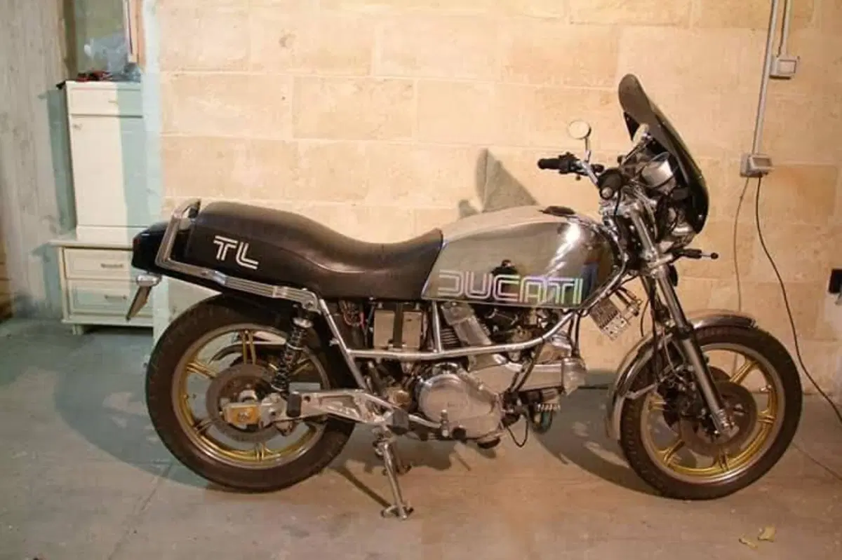 Ducati Pantah 600 TL (4)