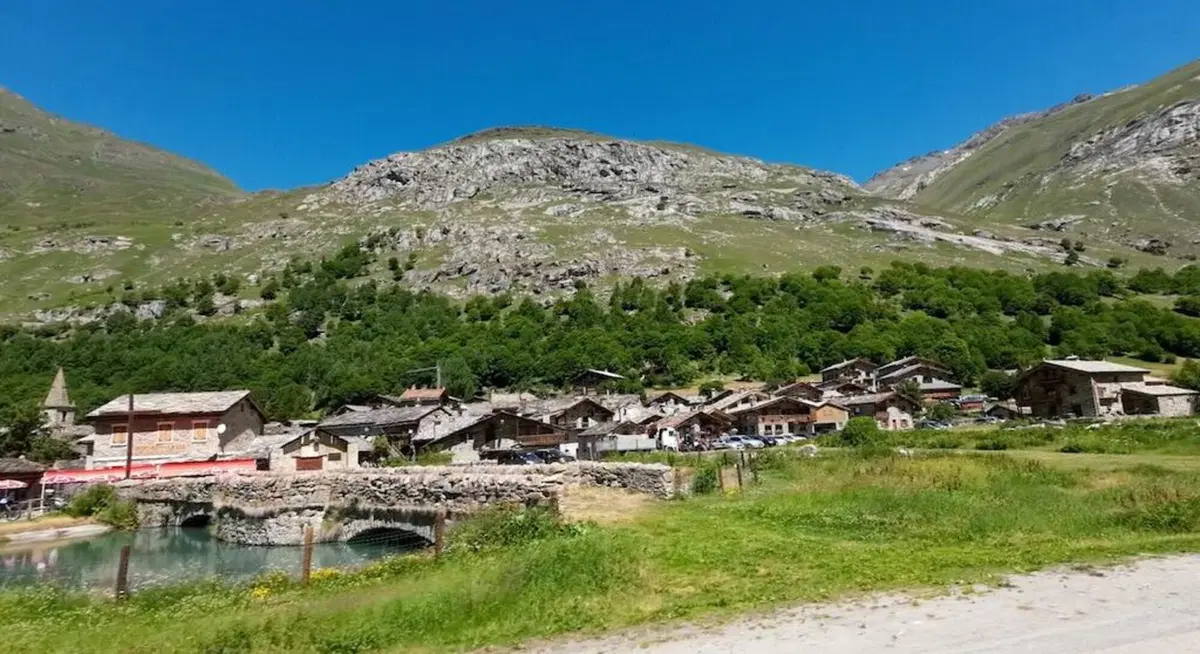 Viaggi in moto: in offroad sul valico più alto d'Europa (16)