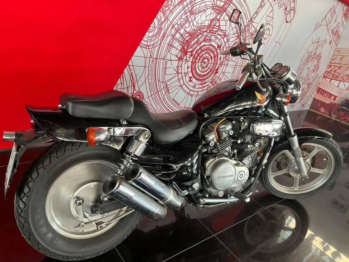 Honda VF 750 C (1985 - 01) (3)