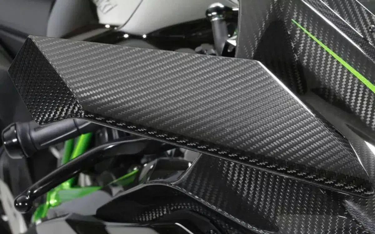 Kawasaki Ninja H2R 2015 (17)