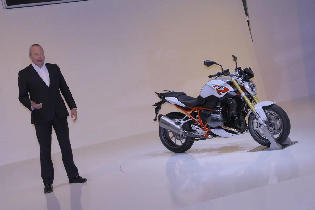 BMW R1200R 2015 (5)