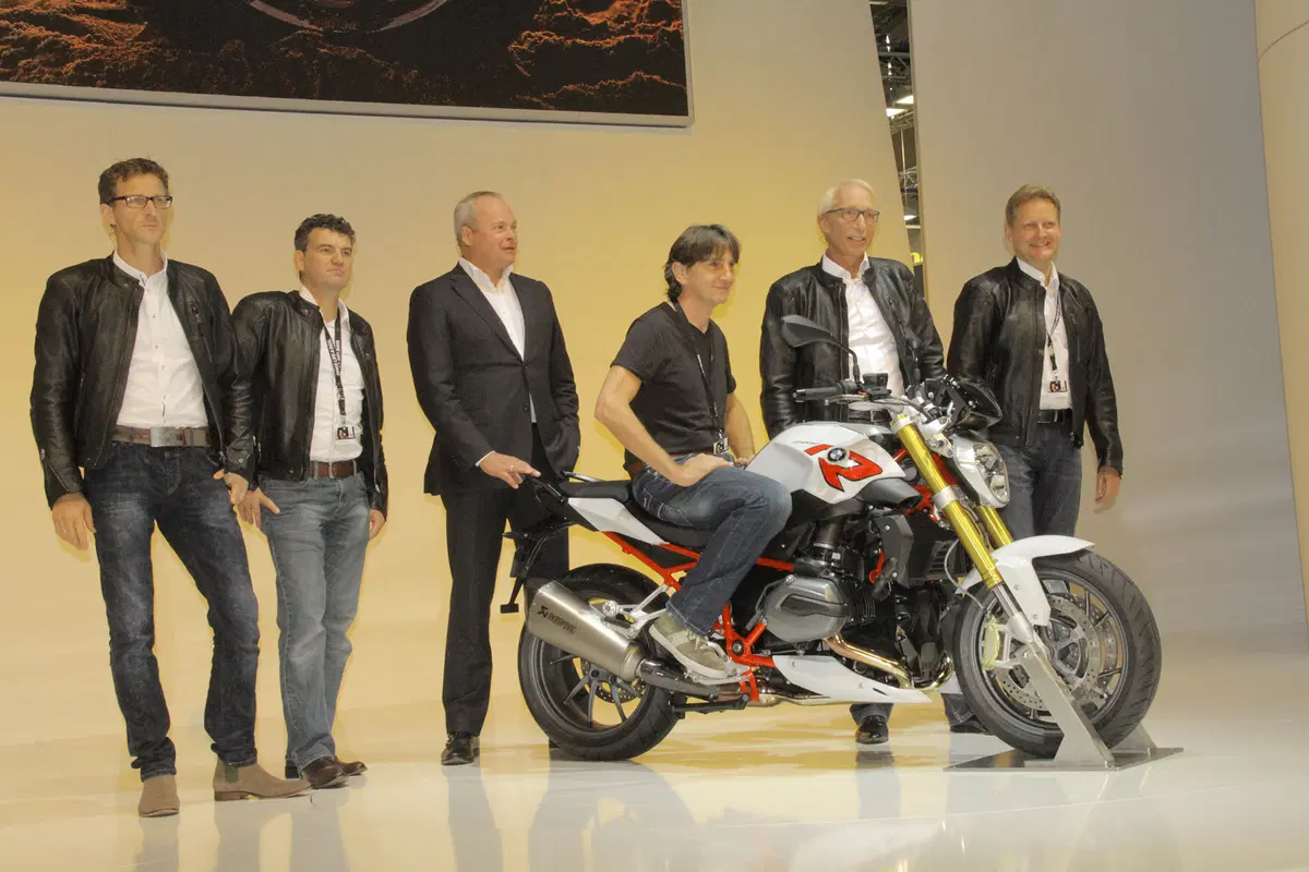BMW R1200R 2015 (7)