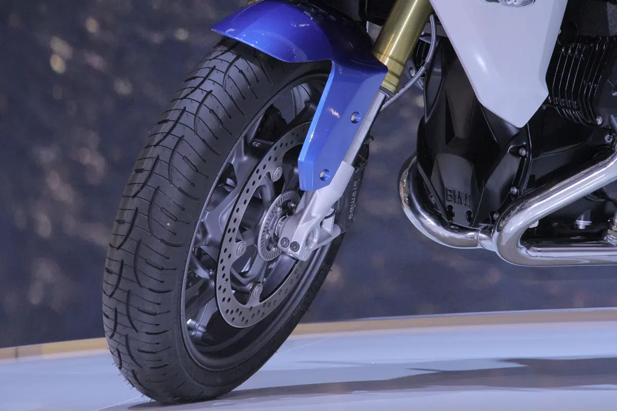 BMW R1200RS 2015 (7)