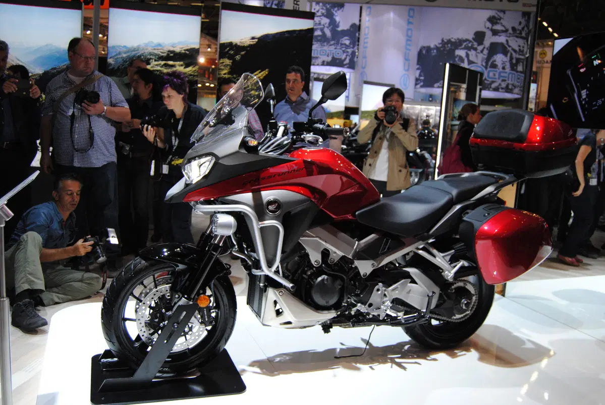 Honda Crossrunner 2015 (3)