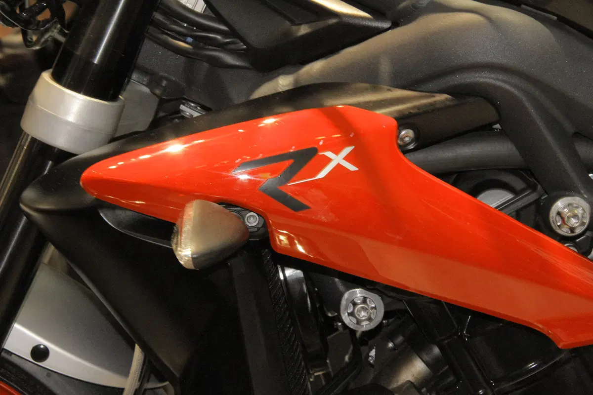 Triumph Street Triple Rx 2015 (4)