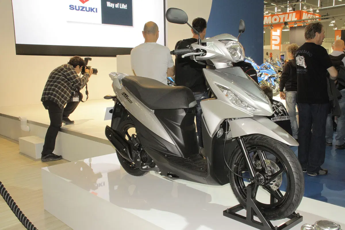 Suzuki Address 110 2015 (2)