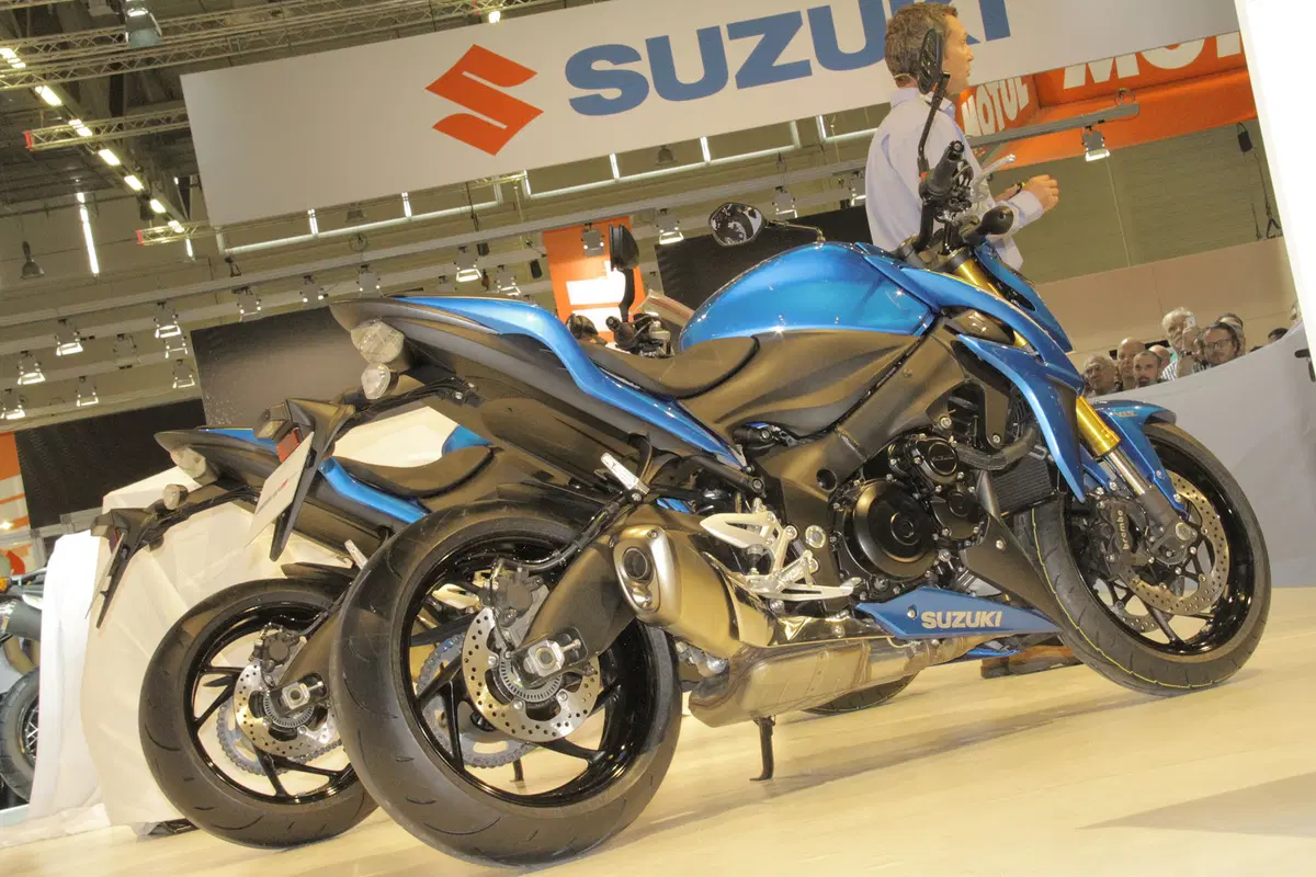Suzuki GSX-S 1000 2015 (2)