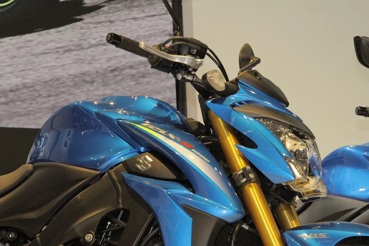 Suzuki GSX-S 1000 2015 (3)