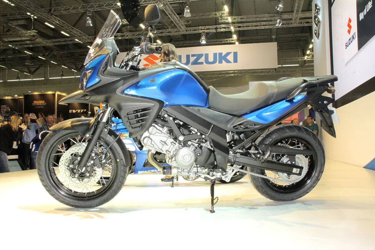 Suzuki V-Strom 650XT 2015 (2)