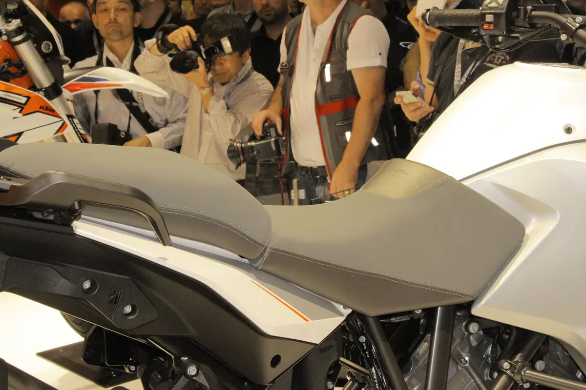 KTM 1290 Super Adventure 2015 (9)