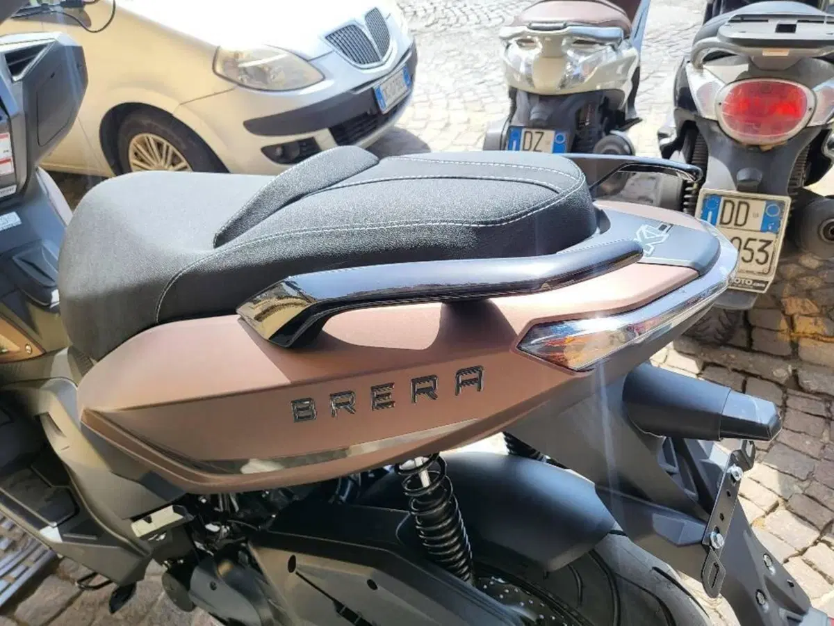 Kl Brera 300 (2022 - 25) (7)