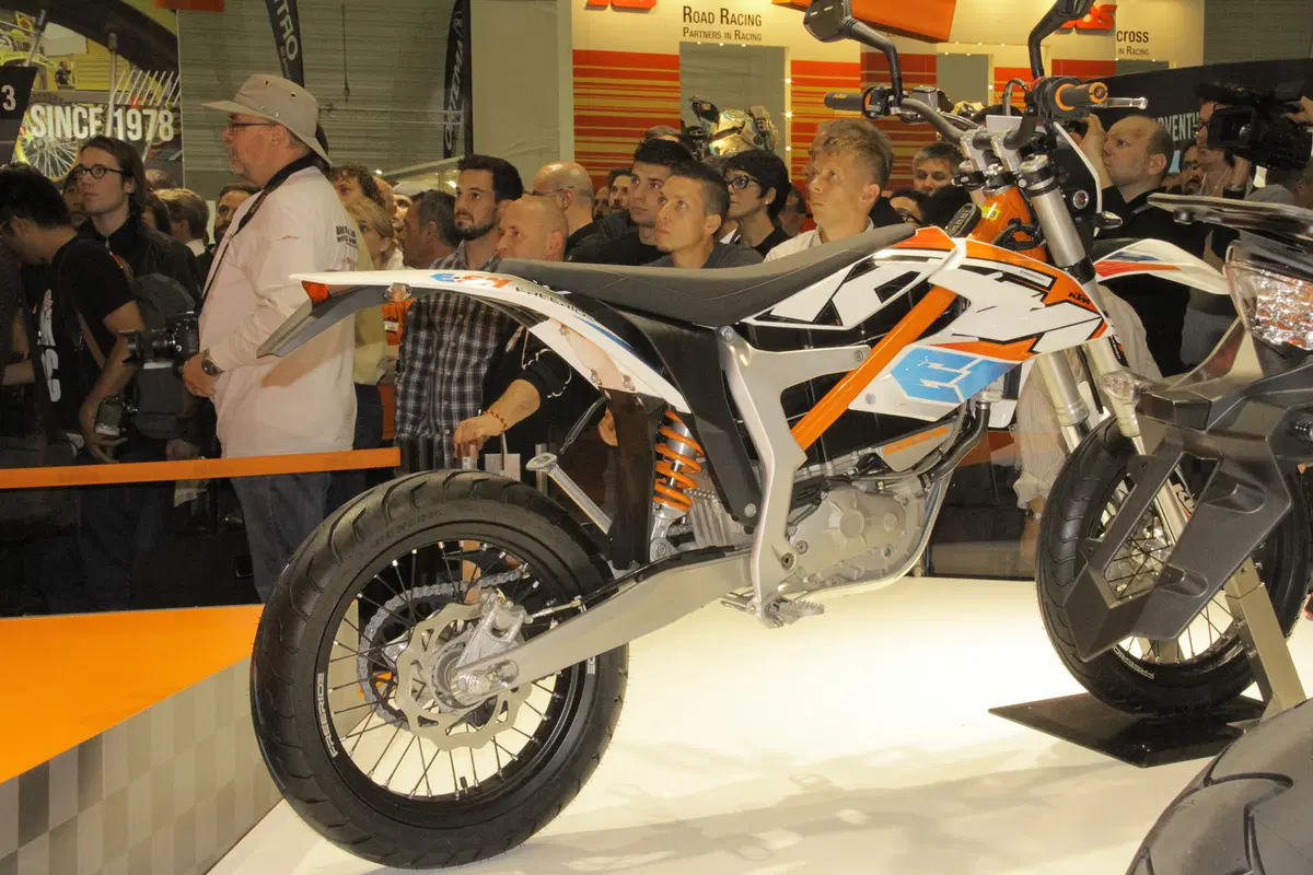 KTM Freeride E-XC, E-SX ed E-SM 2015 (3)