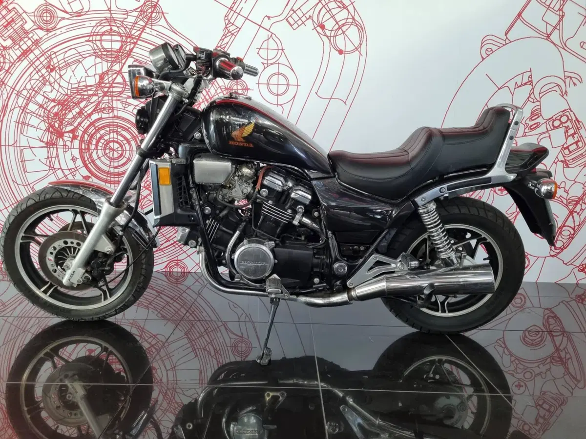 Honda VF 1100 C V65 Magna (1983 - 85) (2)