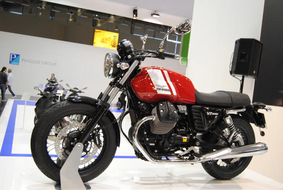 Moto Guzzi V7 II a Intermot (3)