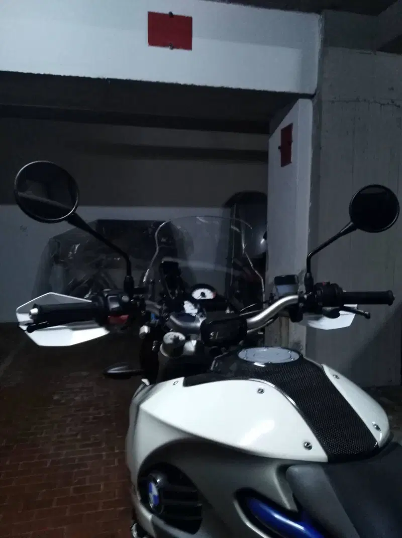 Bmw HP2 Megamoto