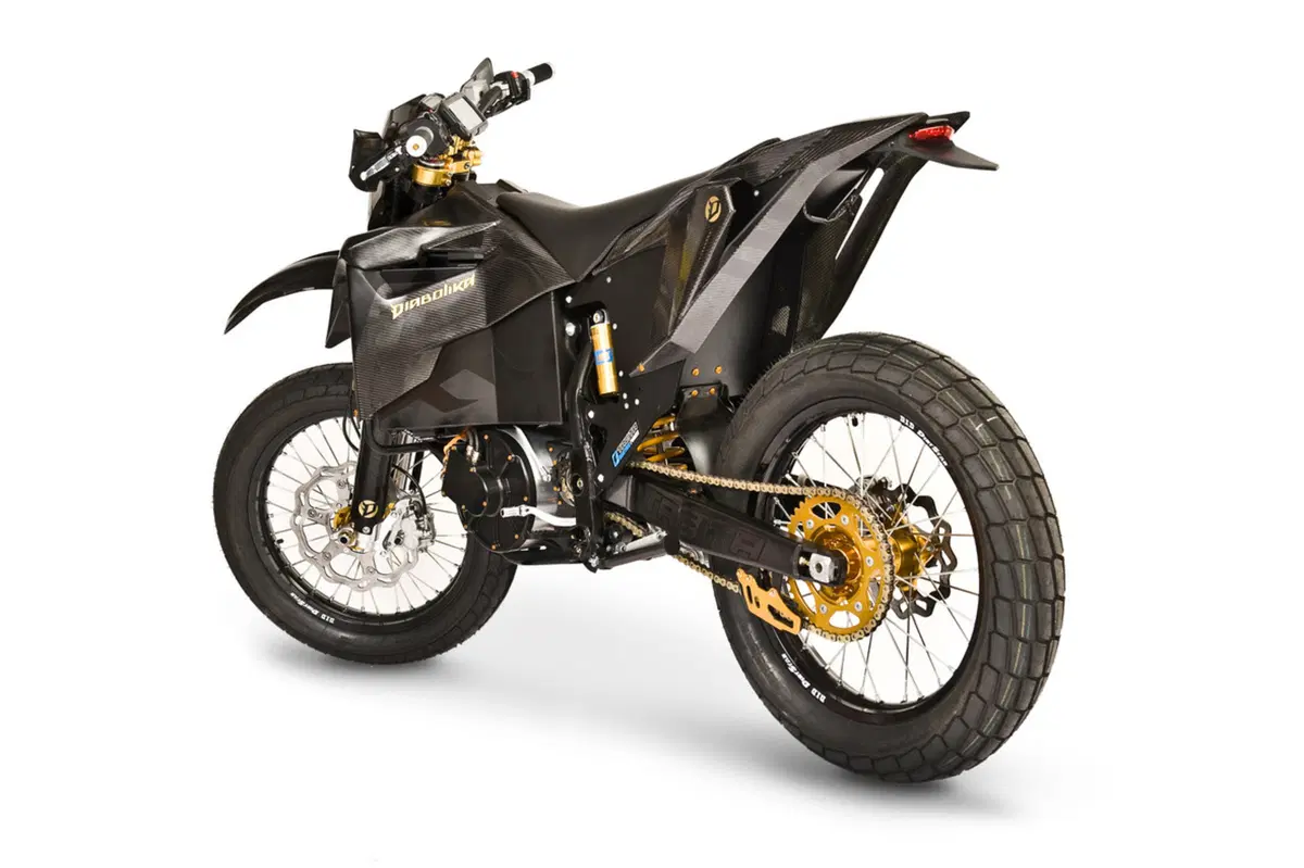 Tacita T-Race Diabolika (5)