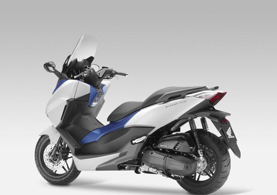 Honda Forza 125 ABS presentato a Parigi