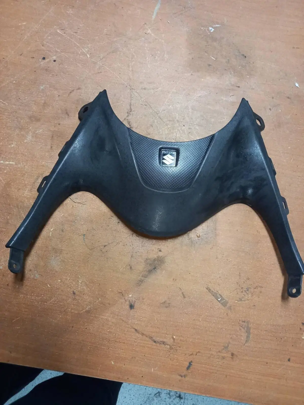PLASTICA COVER MANUBRIO-SUZUKI V-STROM 650 '11 '14 (2)