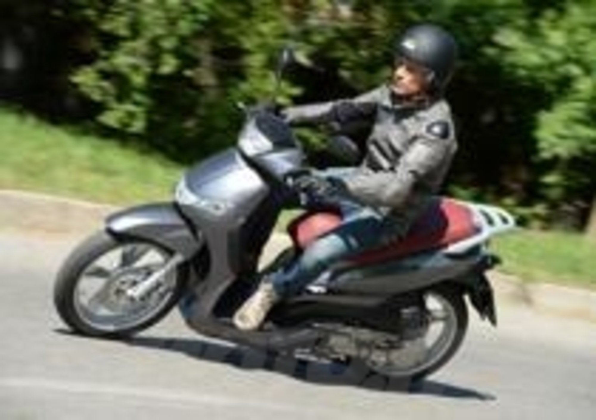 Promo: Rimetti in forma il tuo scooter con Peugeot