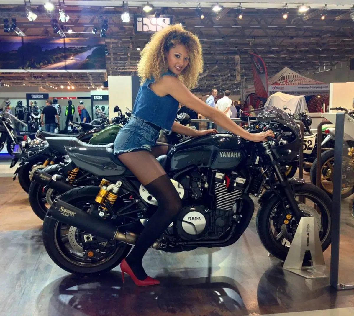 Yamaha XJR 1300 e XJR 1300 Racer 2015