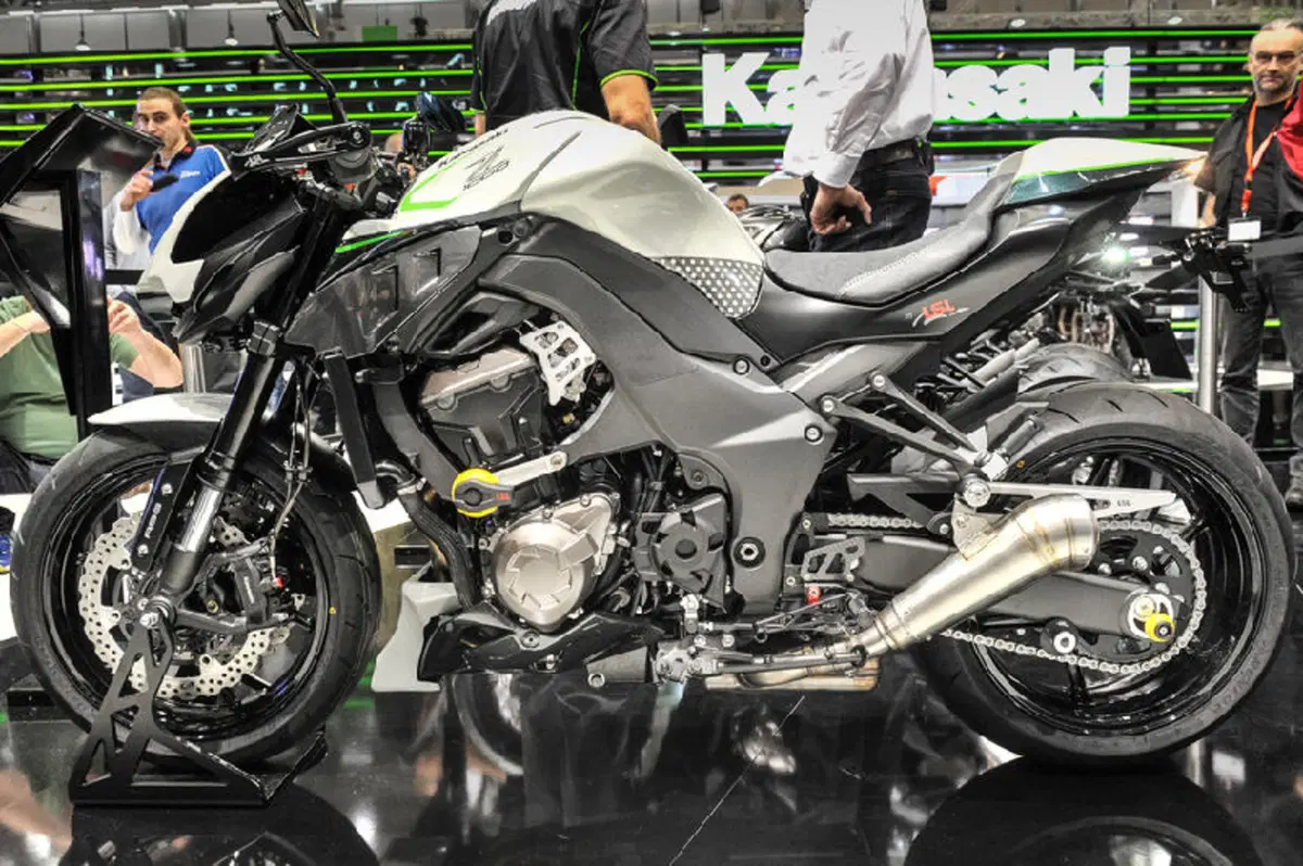 LSL Kawasaki Z1000 Custom Projekt (6)