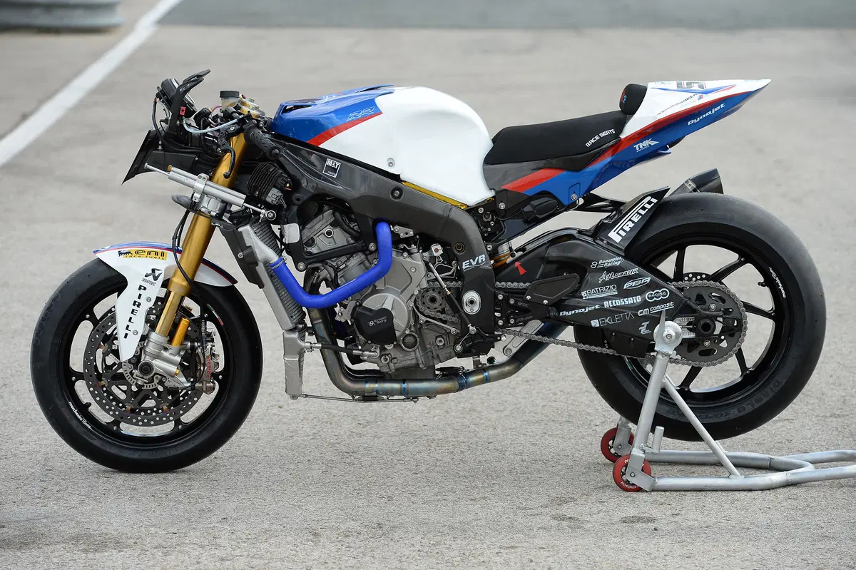 BMW SBK - STK (88)