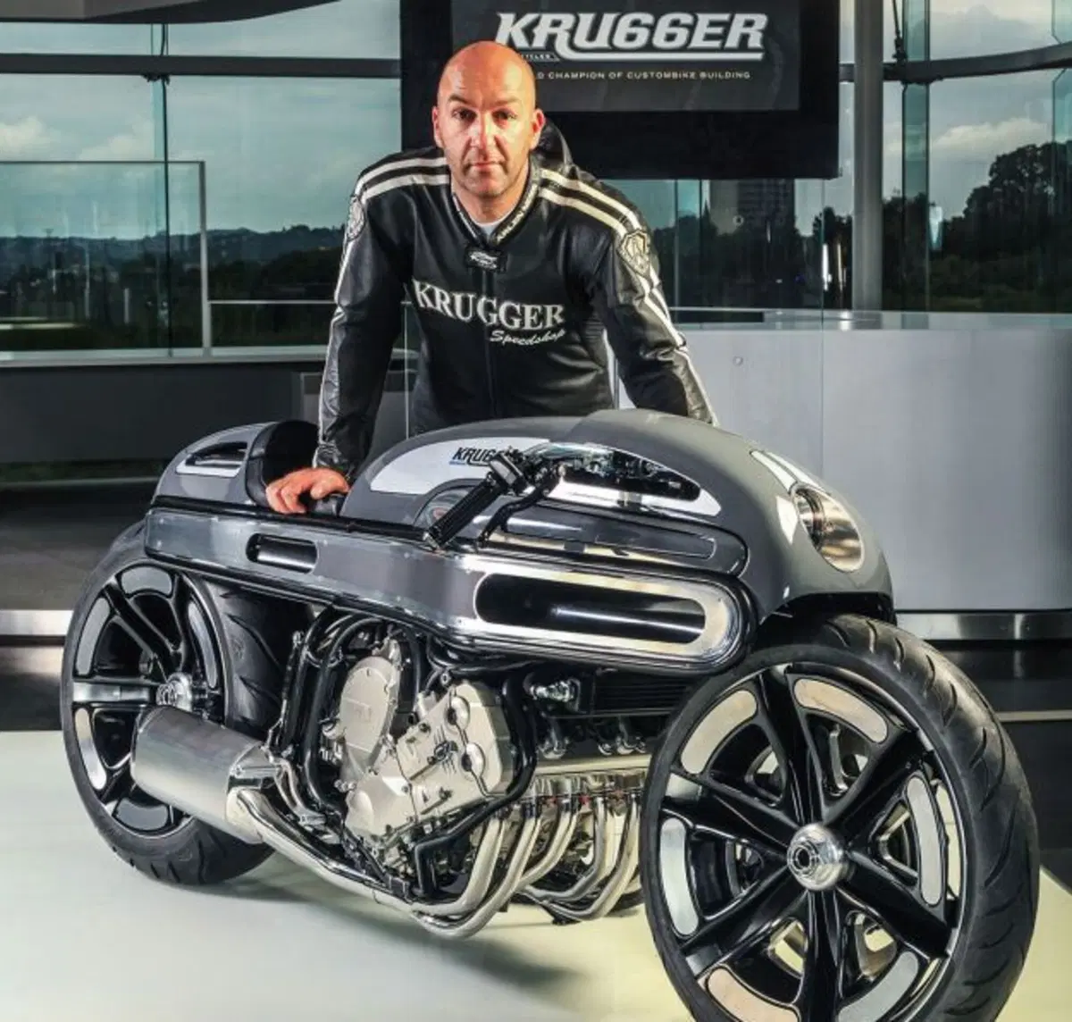Krugger BMW K1600 NURBS (8)