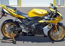 La Yamaha R1 firmata da Wayne Rainey all'asta, ecco a quanto ammonta l'ultima offerta!