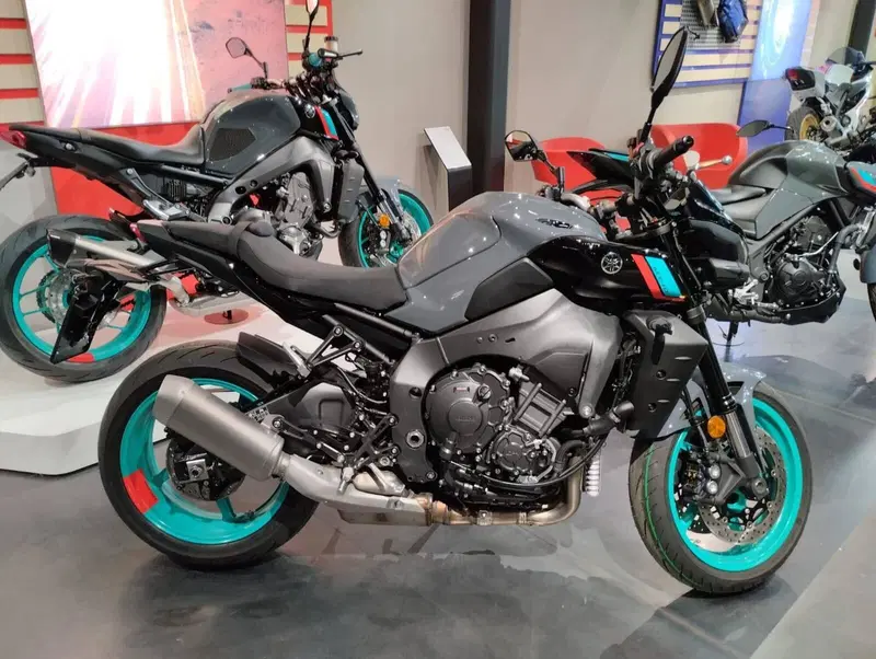 Yamaha MT-10 (2022 - 26)