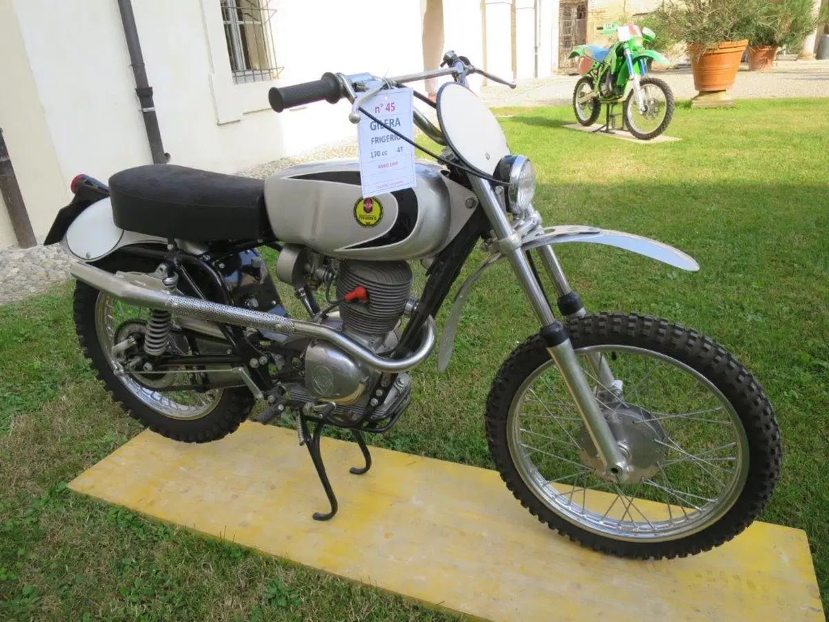 Moto d'Epoca: successo a Villa Barni per le meraviglie del passato (3)