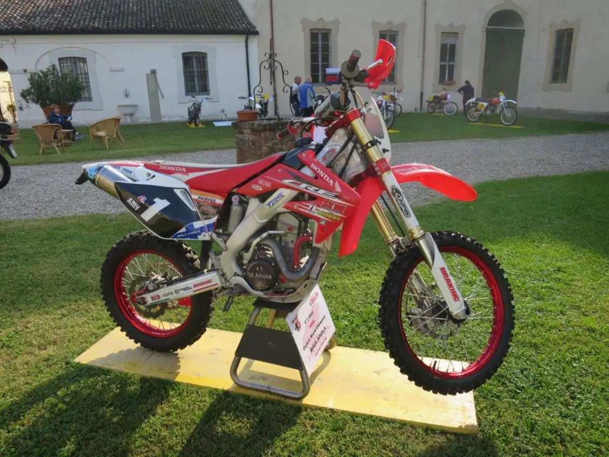 Moto d'Epoca: successo a Villa Barni per le meraviglie del passato (12)