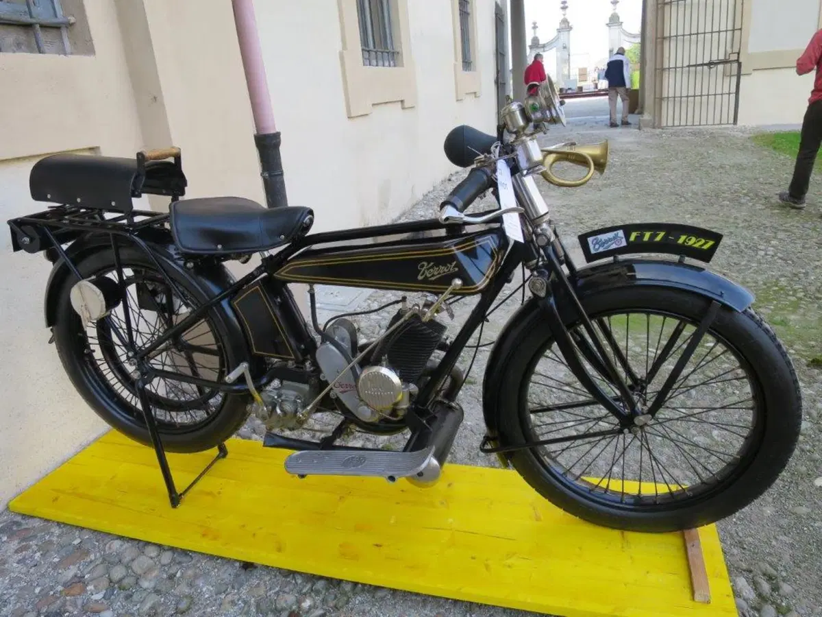 Moto d'Epoca: successo a Villa Barni per le meraviglie del passato (21)