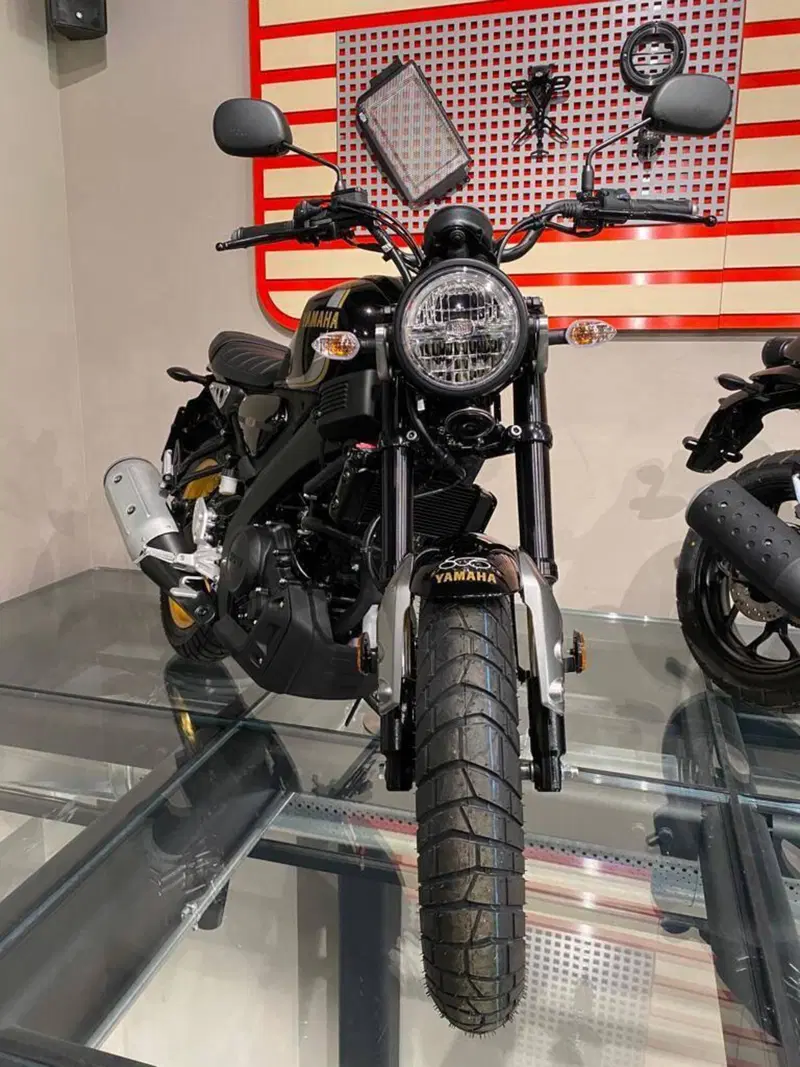 Yamaha XSR 125 Legacy (2022 - 24) (2)