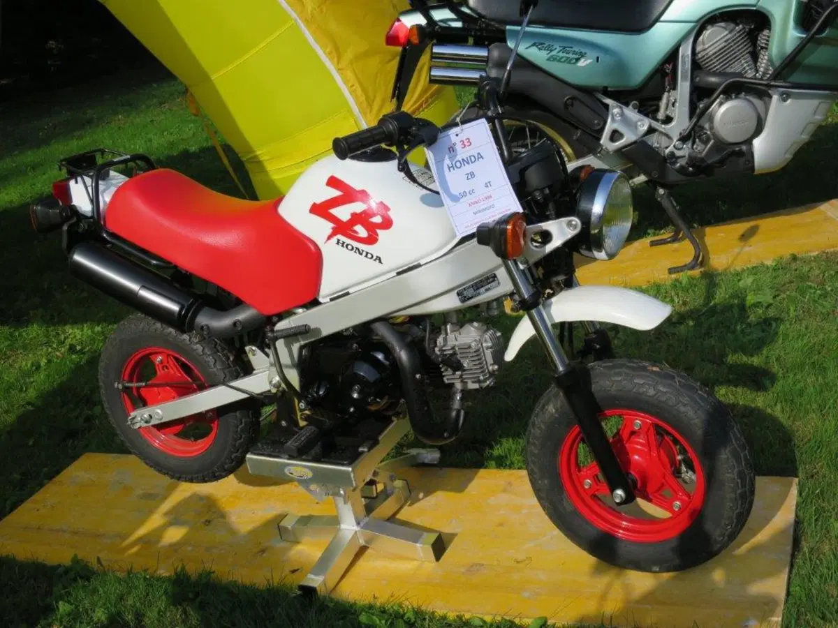 Moto d'Epoca: successo a Villa Barni per le meraviglie del passato (59)