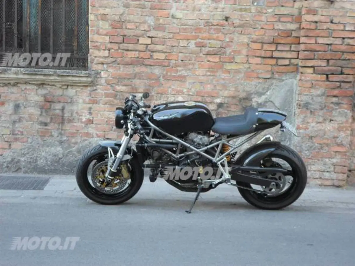 Le Strane di Moto.it: Ducati ST4 Café Racer (2)