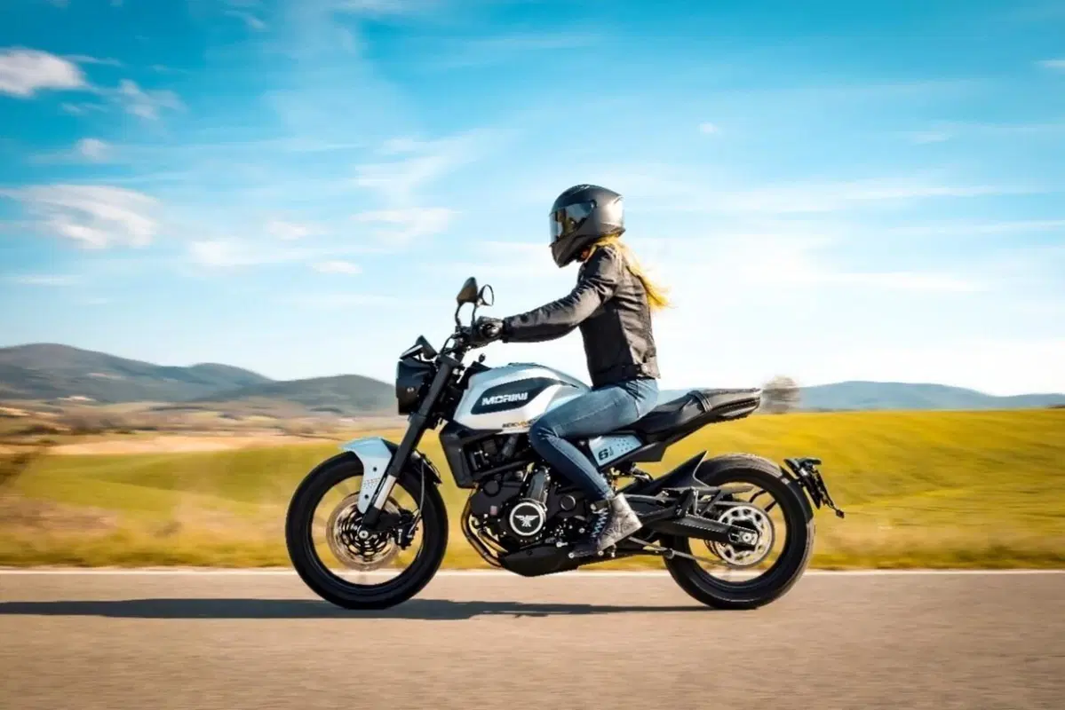 TEST Moto Morini SEIEMMEZZO STR e SCR: le abbiamo provate in ANTEPRIMA! Come vanno e como sono fatte (4)