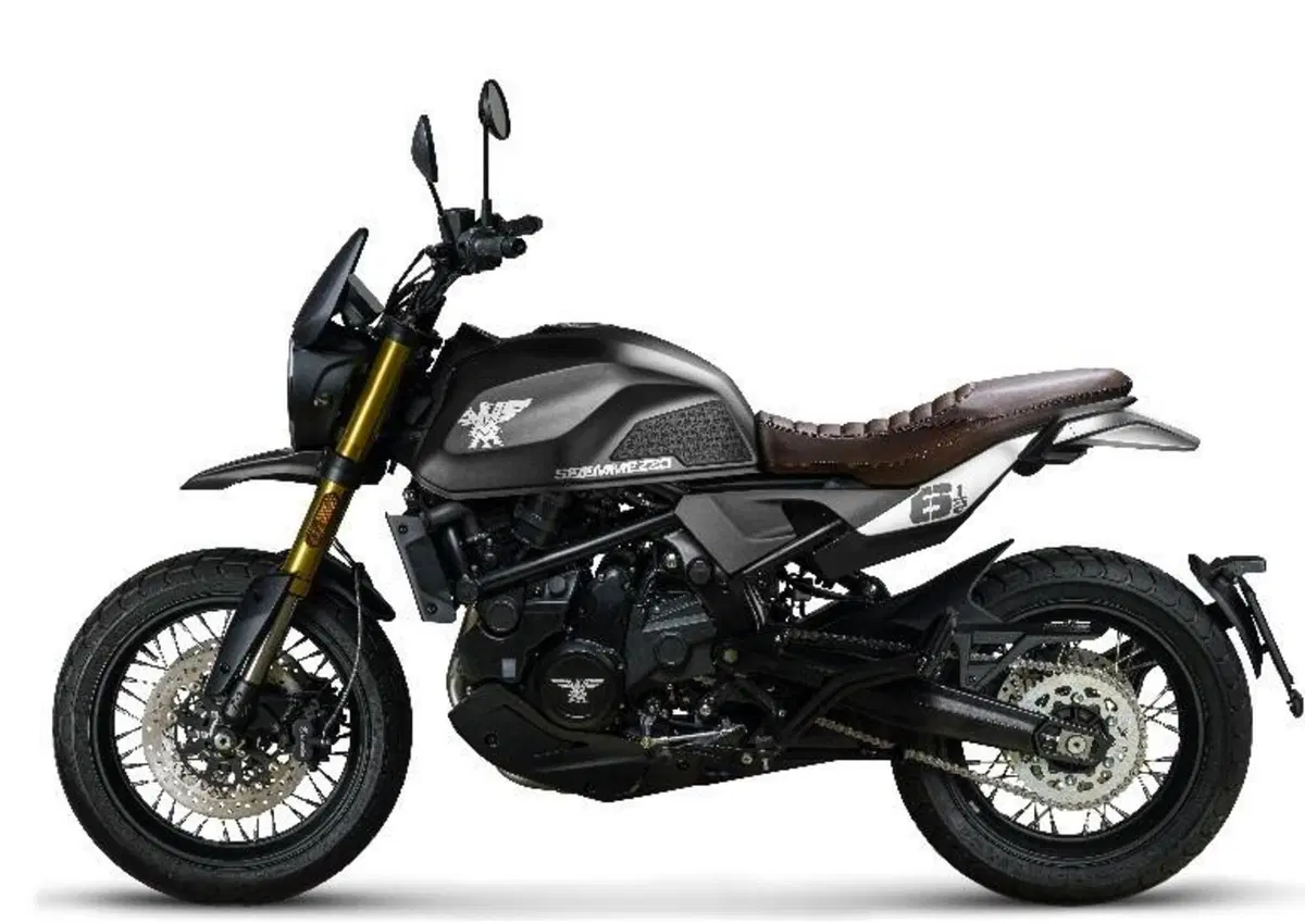 TEST Moto Morini SEIEMMEZZO STR e SCR: le abbiamo provate in ANTEPRIMA! Come vanno e como sono fatte (10)