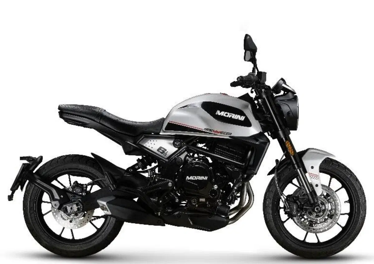 TEST Moto Morini SEIEMMEZZO STR e SCR: le abbiamo provate in ANTEPRIMA! Come vanno e como sono fatte (13)