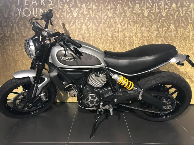Ducati Scrambler 800 Classic (2017 - 18)