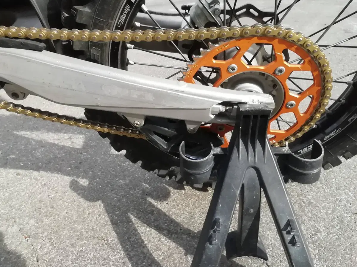 KTM 250 SX-F (2021) (5)