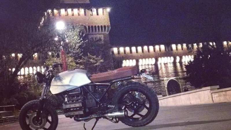 Come nasce una Special: BMW K75