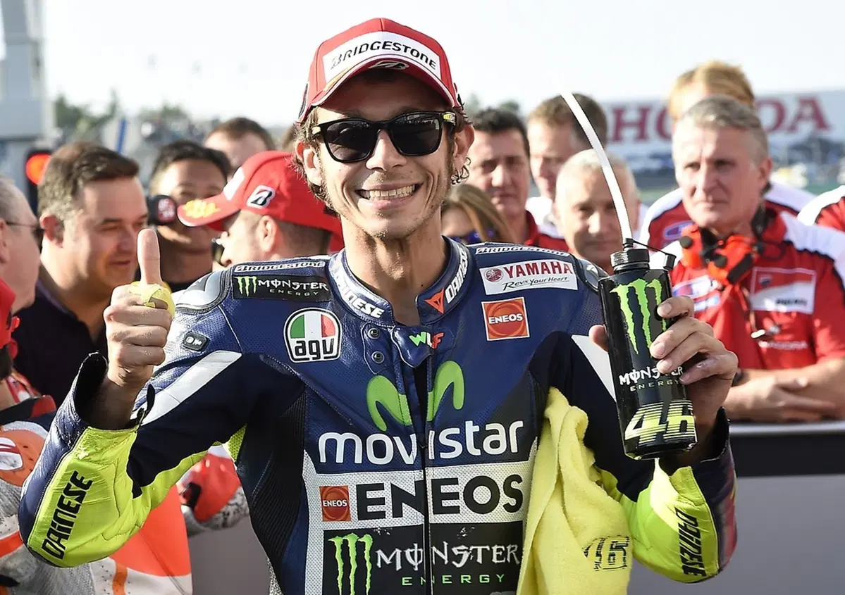 MotoGP. Rossi: "Spero di far arrabbiare ancora Lorenzo"