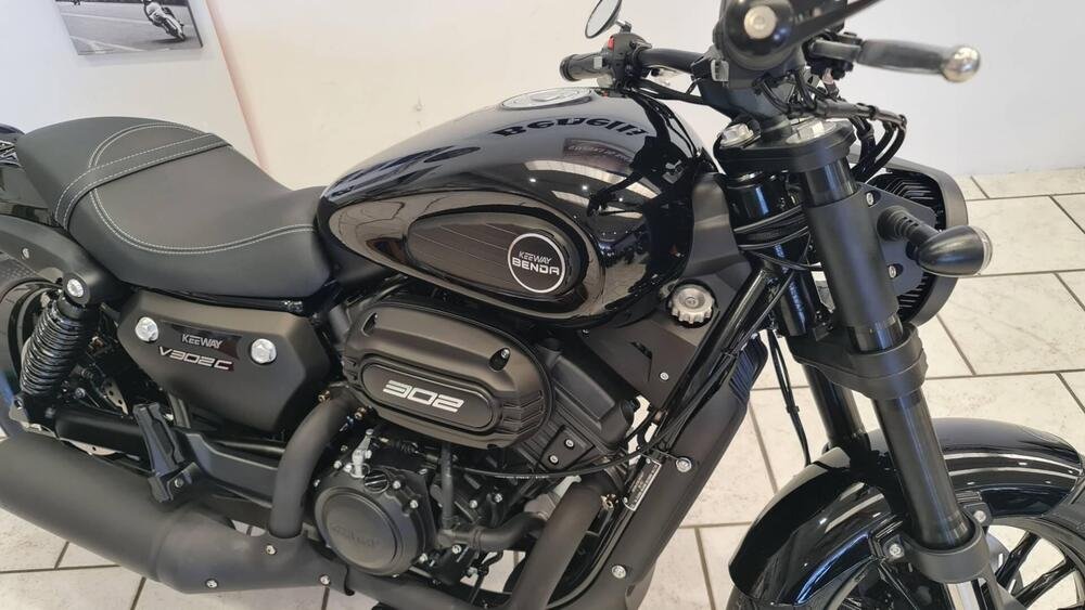 Benda Motorcycles BD-300 Sporty (2021 - 23) (2)