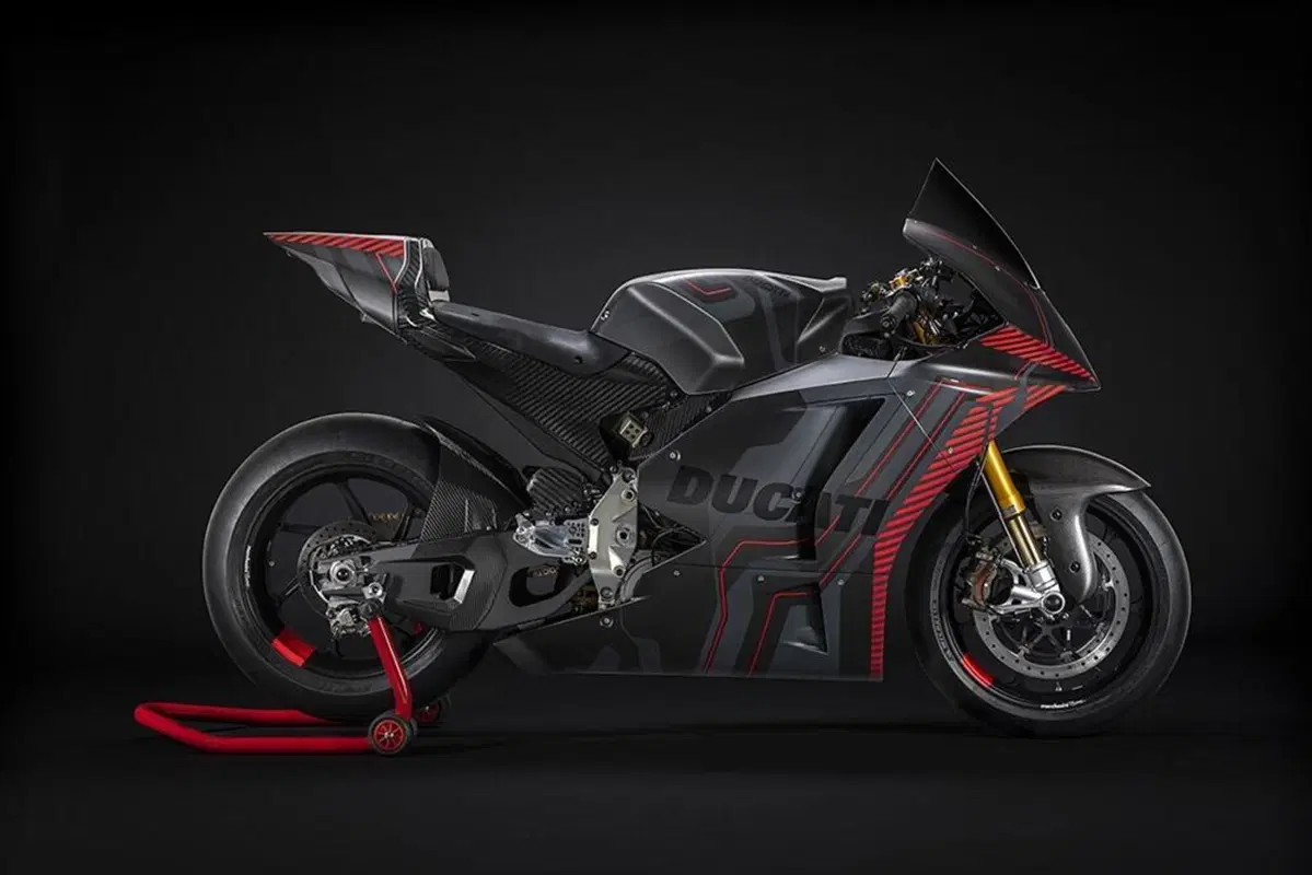 Ducati V21L MotoE: primi dati, e ultime foto, della moto da gara (3)