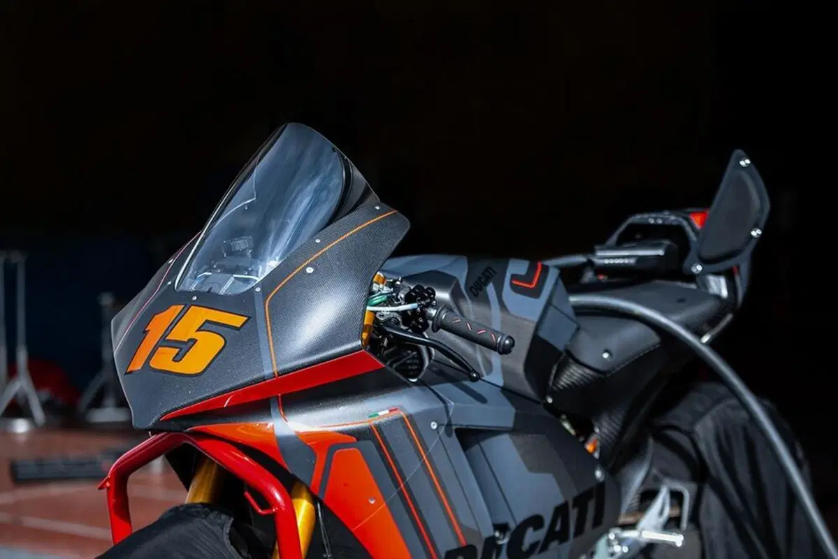 Ducati V21L MotoE: primi dati, e ultime foto, della moto da gara (7)