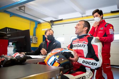 MotoGP 2022. Dopo Michele Pirro la MotoE Ducati ha un altro tifoso entusiasta, Alex De Angelis: È quanto di meglio si possa volere da una moto” (7)