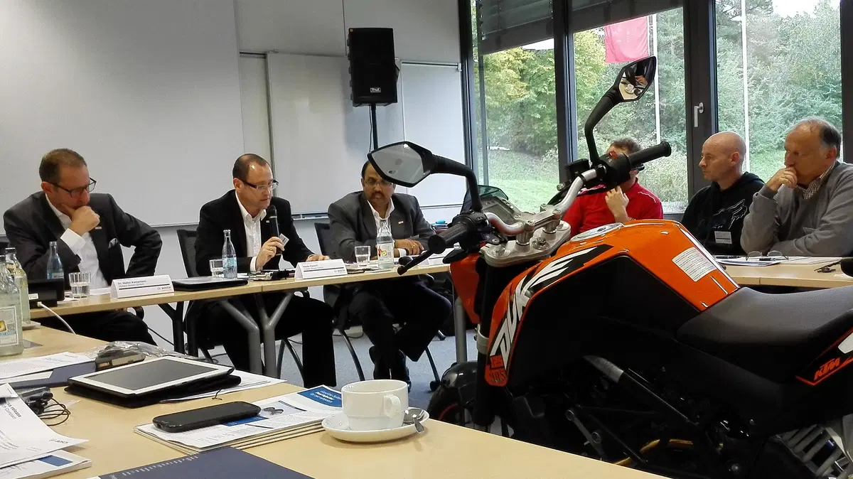 Bosch rivoluziona l'iniezione per moto. Leggera, piccola e economica
