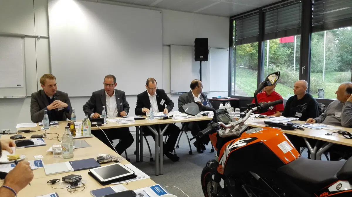 Bosch rivoluziona l'iniezione per moto. Leggera, piccola e economica (4)